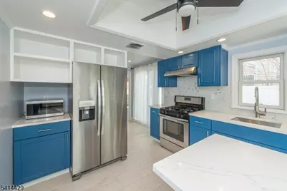 315 Lake Shore Dr, Parsippany, NJ 07054 - Photo 9