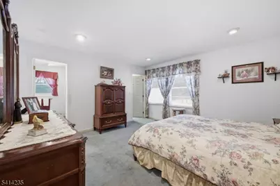 142 N Locust Lake Rd, Hope Township, NJ 07825 - Photo 17