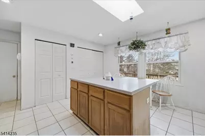 142 N Locust Lake Rd, Hope Township, NJ 07825 - Photo 9