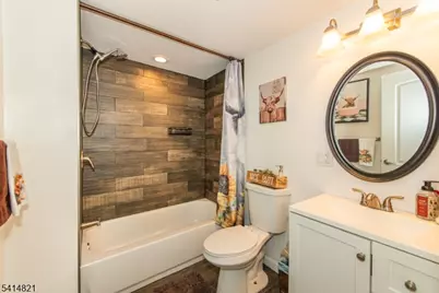 2129 Lakeside Dr W, Vernon, NJ 07422 - Photo 11