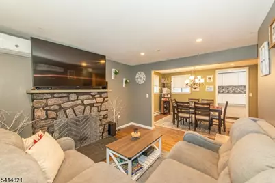 2129 Lakeside Dr W, Vernon, NJ 07422 - Photo 9