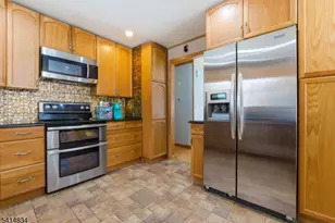 14 Marshall Trail, Hopatcong, NJ 07843 - Photo 9