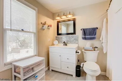 46A Walnut St, Pompton Lakes, NJ 07442 - Photo 5
