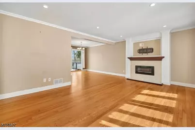 149 Hillside Ave, Berkeley Heights Township, NJ 07922 - Photo 3