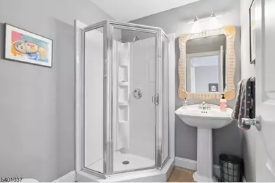 645 Roosevelt St, Westfield, NJ 07090 - Photo 15