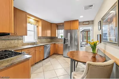 645 Roosevelt St, Westfield, NJ 07090 - Photo 11