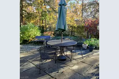 645 Roosevelt St, Westfield, NJ 07090 - Photo 27