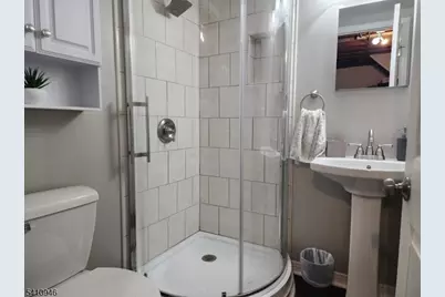 10 Sunrise Ave, Bloomingdale, NJ 07403 - Photo 27