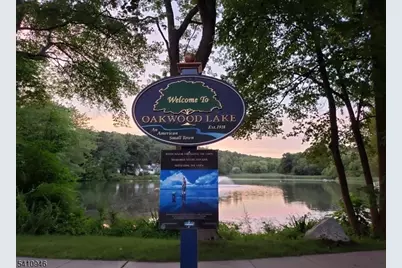 10 Sunrise Ave, Bloomingdale, NJ 07403 - Photo 33