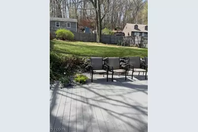 10 Sunrise Ave, Bloomingdale, NJ 07403 - Photo 31