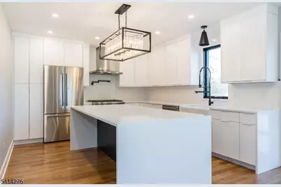 76 Burnet Rd, Florham Park, NJ 07940 - Photo 3