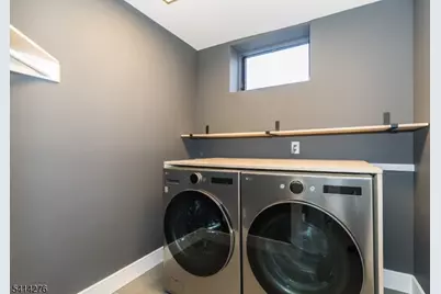 76 Burnet Rd, Florham Park, NJ 07940 - Photo 21