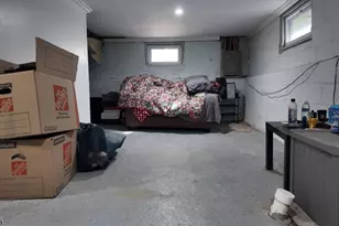 249 Weequahic Ave, Newark, NJ 07112 - Photo 17