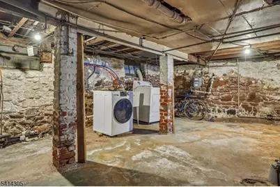 68 Chestnut St, Montclair, NJ 07042 - Photo 25