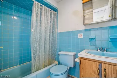 68 Chestnut St, Montclair, NJ 07042 - Photo 19