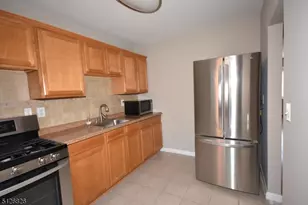 65-1B Knox Terrace, Wayne, NJ 07470 - Photo 3