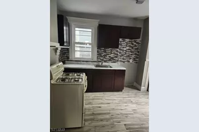 296 S 19th St, Newark, NJ 07103 - Photo 5