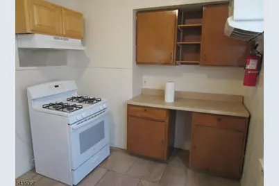 94 Campfield St, Irvington, NJ 07111 - Photo 17