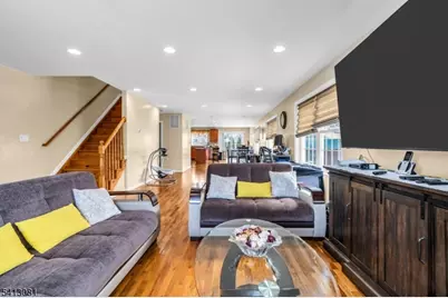 226 Pennsylvania Railroad A, Linden, NJ 07036 - Photo 11