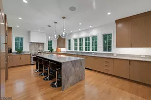 149 Hillcrest Ave, Summit, NJ 07901 - Photo 3