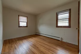 318 Kennedy Dr, Linden, NJ 07036 - Photo 11