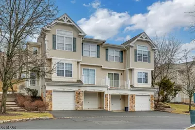 24 Dudley Ct, Green Brook Township, NJ 08812 - Photo 1