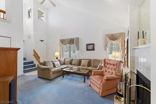 20 Heritage Ct, Jefferson Township, NJ 07438 - Photo 3