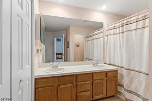 20 Heritage Ct, Jefferson Township, NJ 07438 - Photo 21