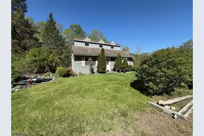 38 Highland Lakes Rd, Vernon Twp., NJ 07462 - Photo 3