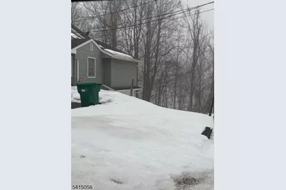 38 Highland Lakes Rd, Highland Lakes, NJ 07462 - Photo 5