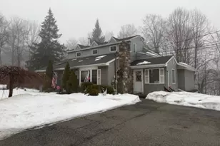 38 Highland Lakes Rd, Vernon Twp., NJ 07462 - Photo 3