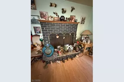 38 Highland Lakes Rd, Highland Lakes, NJ 07462 - Photo 9