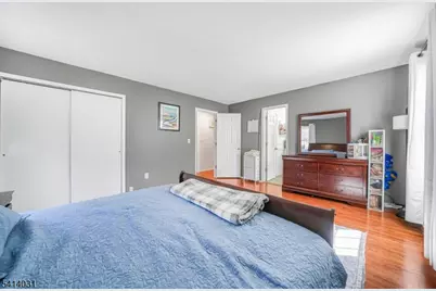 16 Woodland Trl, Sparta Township, NJ 07871 - Photo 17