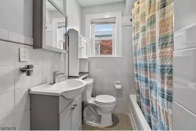 2096 Lentz Ave, Union Township, NJ 07083 - Photo 17