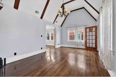 2096 Lentz Ave, Union Township, NJ 07083 - Photo 5