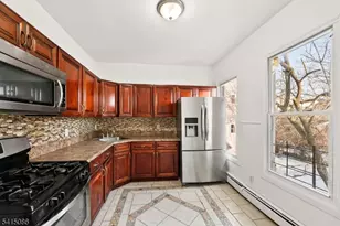 190 N 1st St, Paterson, NJ 07522 - Photo 19