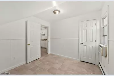 190 N 1st St, Paterson, NJ 07522 - Photo 33