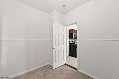 190 N 1st St, Paterson, NJ 07522 - Photo 23