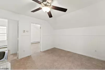 190 N 1st St, Paterson, NJ 07522 - Photo 27