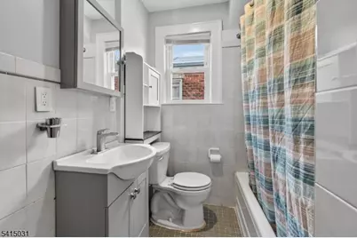 2096 Lentz Ave, Union Township, NJ 07083 - Photo 13