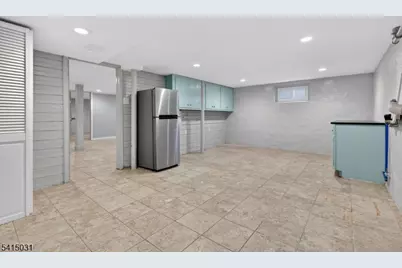 2096 Lentz Ave, Union Township, NJ 07083 - Photo 19