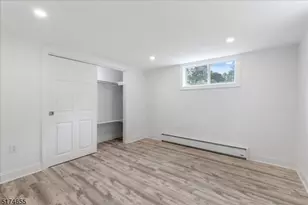 463 Little York Mt Pleasant, Holland Township, NJ 08848 - Photo 9