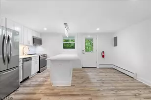 463 Little York Mt Pleasant, Holland Township, NJ 08848 - Photo 3