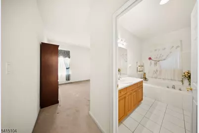 17 Stafford Ln, White Township, NJ 07823 - Photo 23