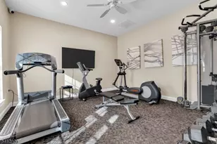 17 Jasmine Ln, Garfield, NJ 07026 - Photo 23