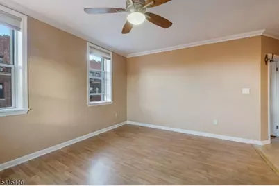 875 Blvd E #35, Weehawken, NJ 07086 - Photo 9