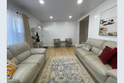 11 Raymond Pl, Hawthorne, NJ 07506 - Photo 3