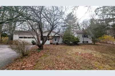 28 Deer Trail Lake Rd, Hardyston Township, NJ 07460 - Photo 1