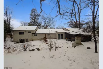 28 Deer Trail Lake Rd, Hardyston Township, NJ 07460 - Photo 3