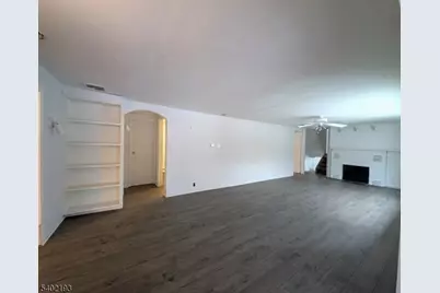 28 Deer Trail Lake Rd, Hardyston Township, NJ 07460 - Photo 7